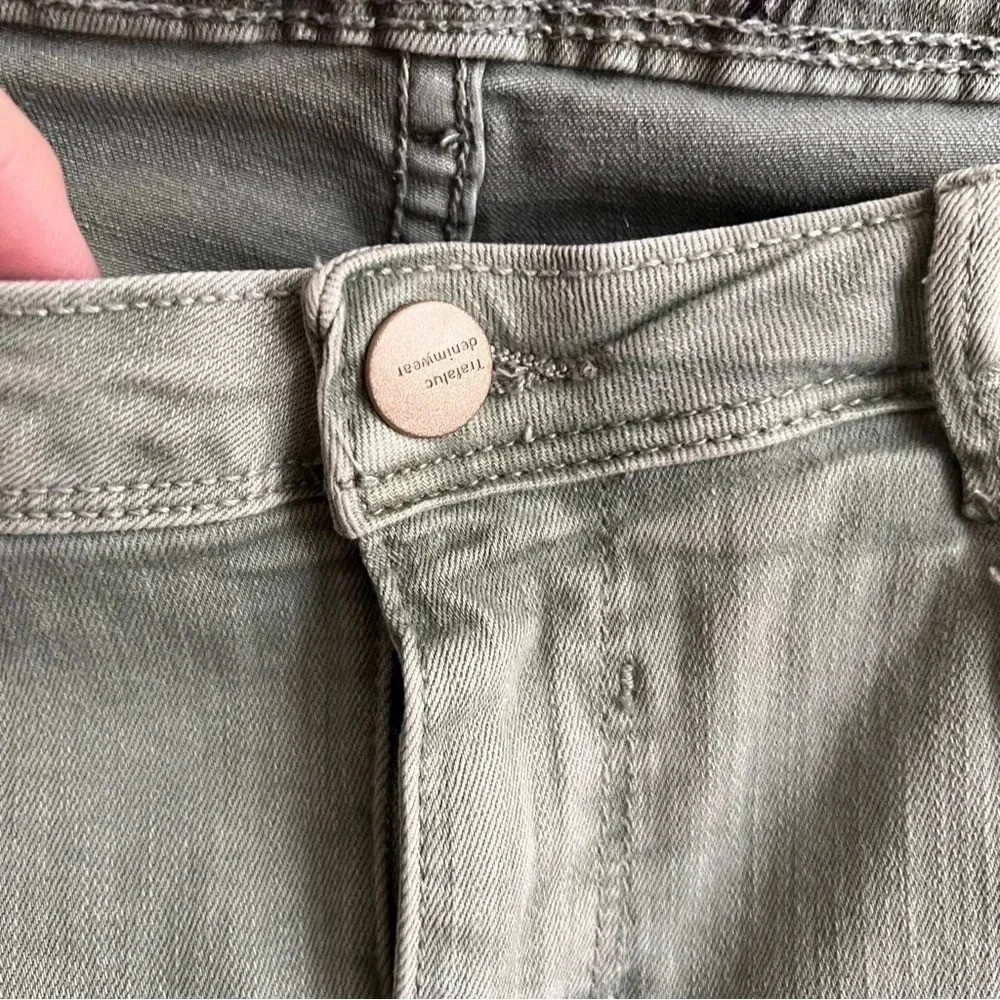 Zara Trafaluc Embrace Denim distressed skinny jeans Women’s size 6 - Picture 10 of 16